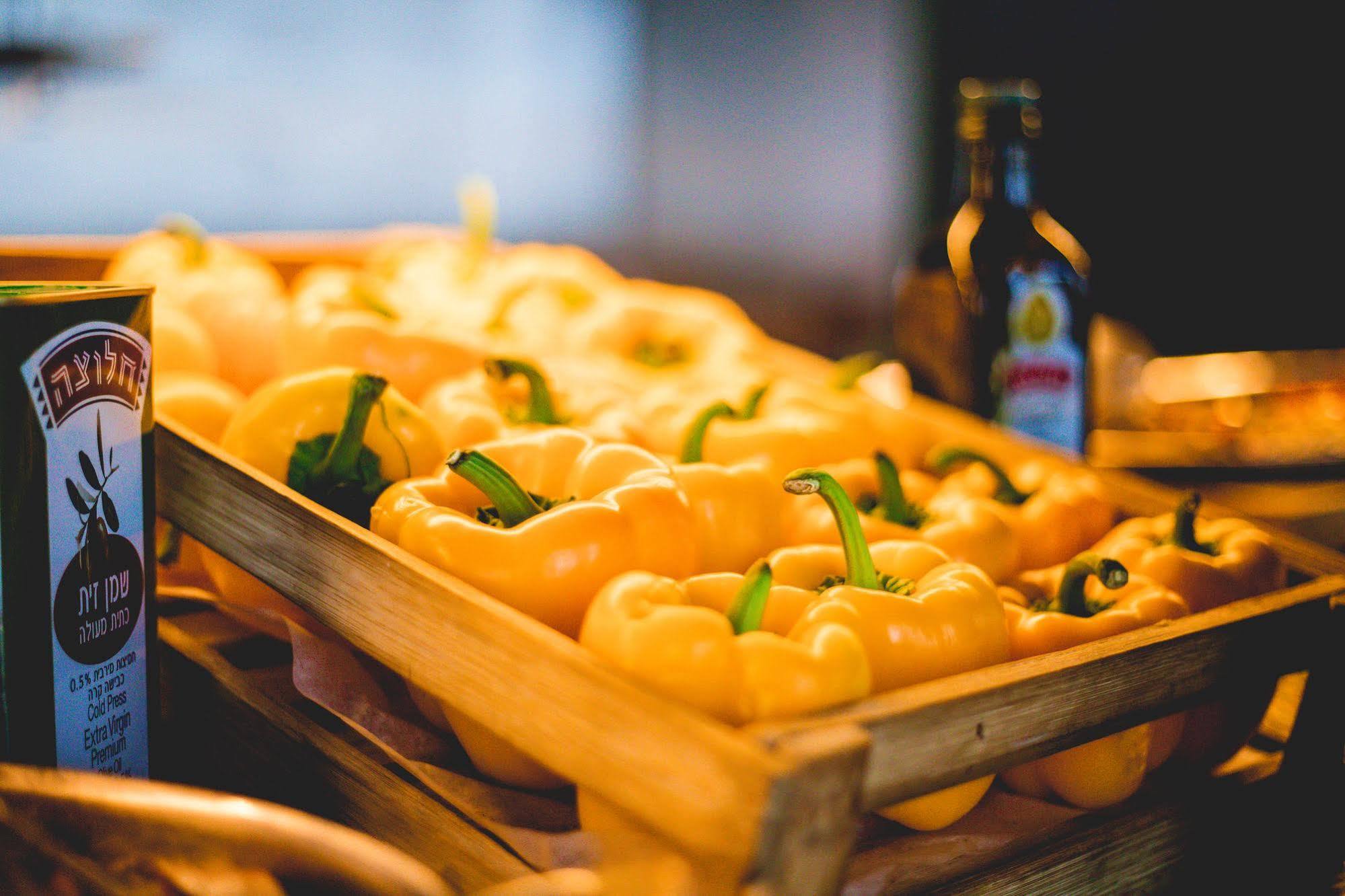 Herbert Samuel Jérusalem Extérieur photo Yellow bell peppers
